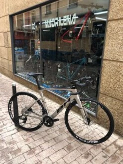 BH RS1 4.0 -Tienda De Bicicletas BH RS1 4.0 LD402 rotated 1